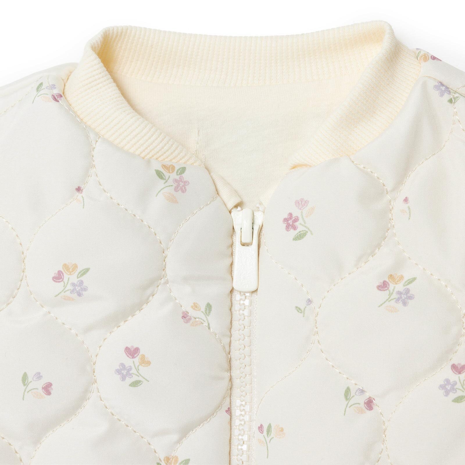 , Pastel Dreams, Ceket