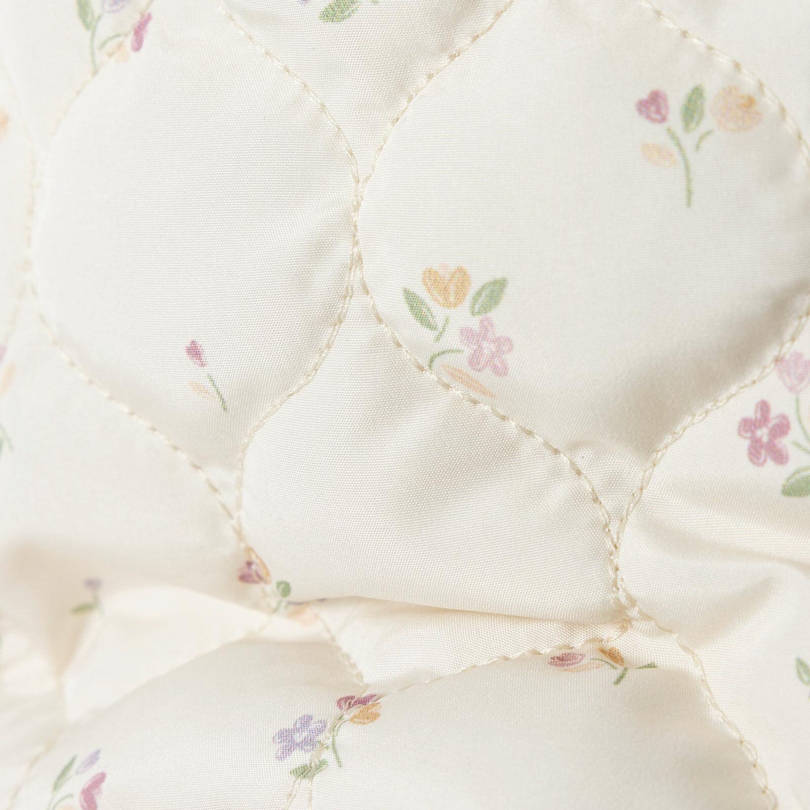 , Pastel Dreams, Ceket