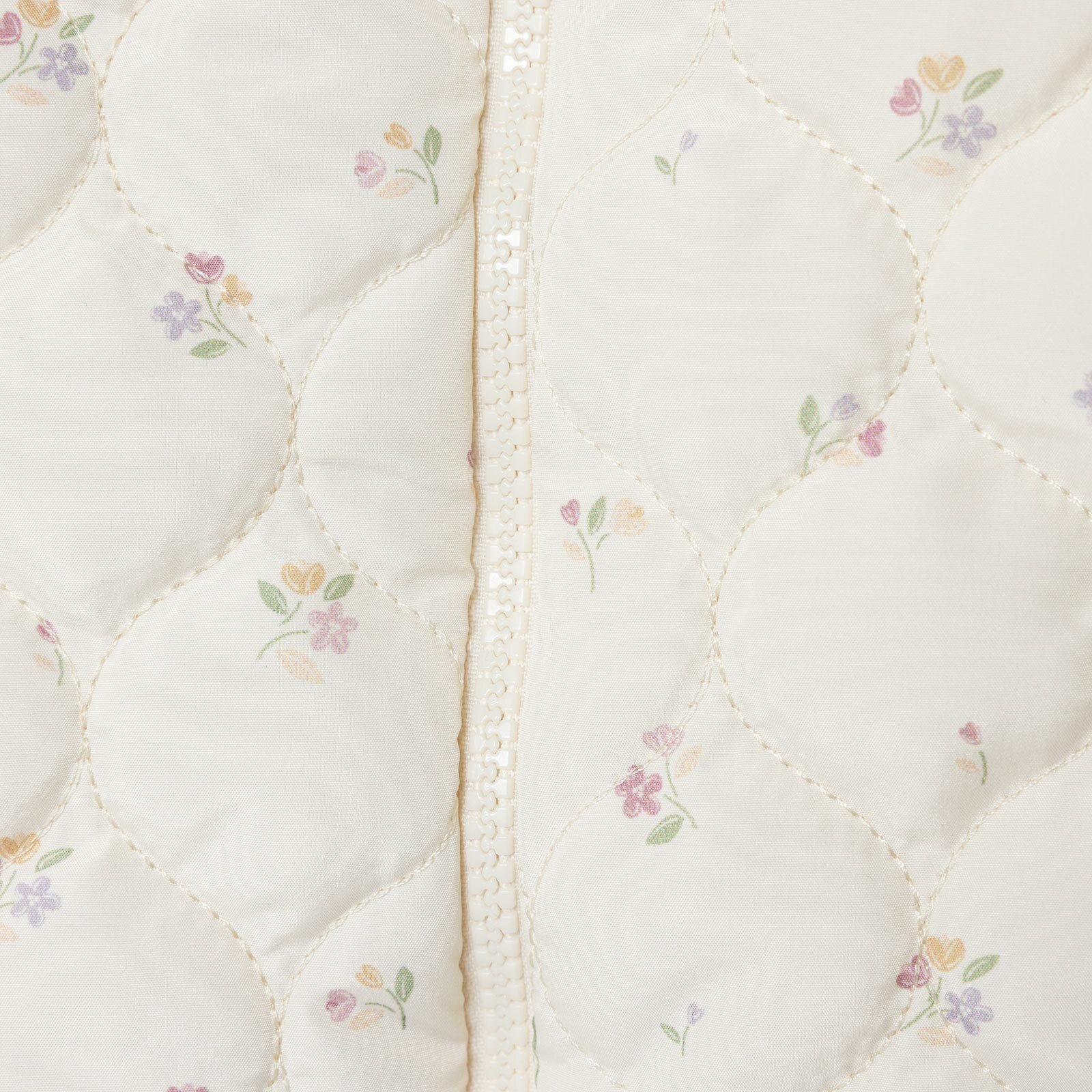 , Pastel Dreams, Ceket