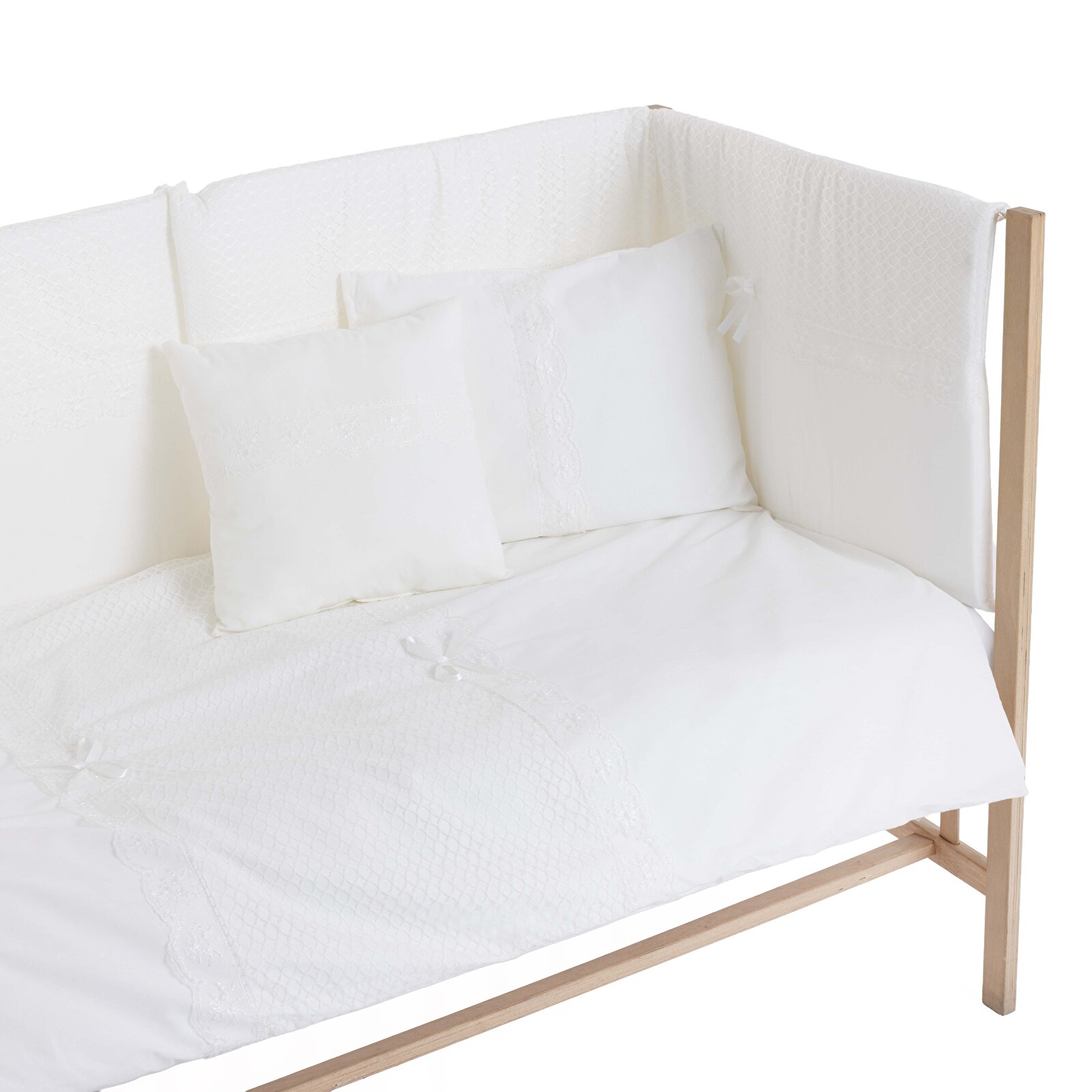 10 Parça Uyku Seti Güpürlü Krem