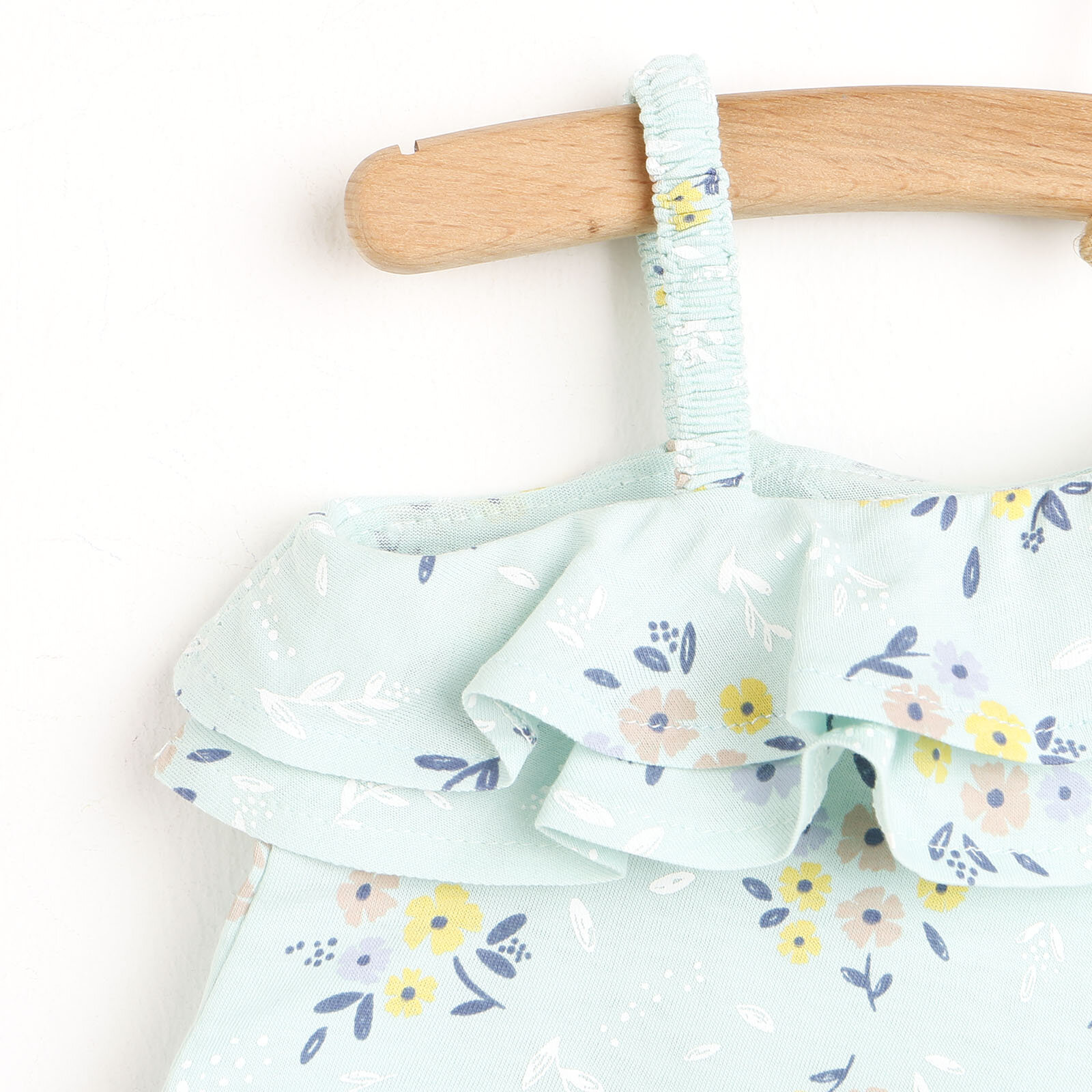 Secret Garden Kız Bebek Fırfırlı  Bluz- Rahat Kalıp Düğmeli Kısa Pantolon