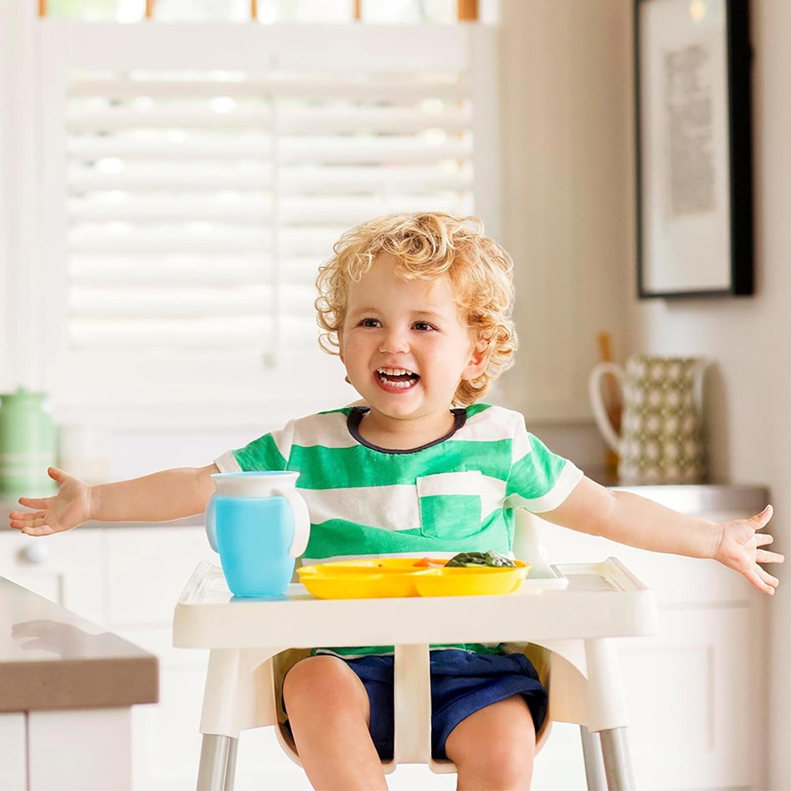 Miracle 360 Derece Alıştırma Bardağı 6+ Ay 207 ml Mavi Miracle 360 Derece Alıştırma Bardağı 6+ Ay 207 ml Mavi