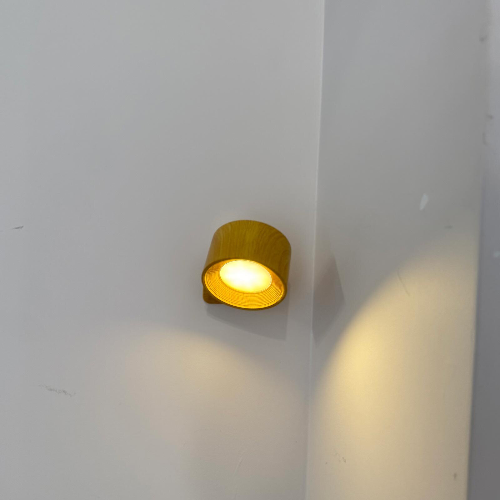 Ahşap Kablosuz Duvar Aplik Lamba