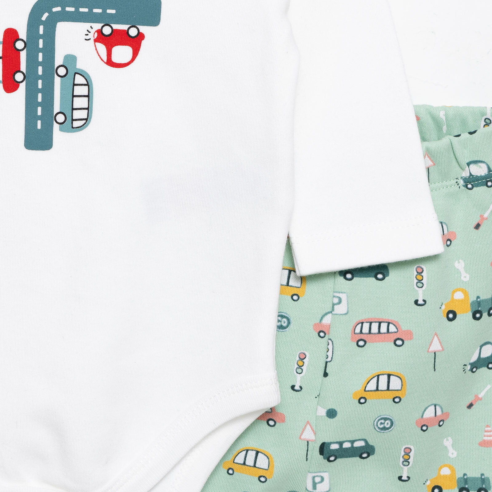 Araba Baskılı Yenidoğan Erkek Body-Patikli Alt-Şapka Erkek Bebek