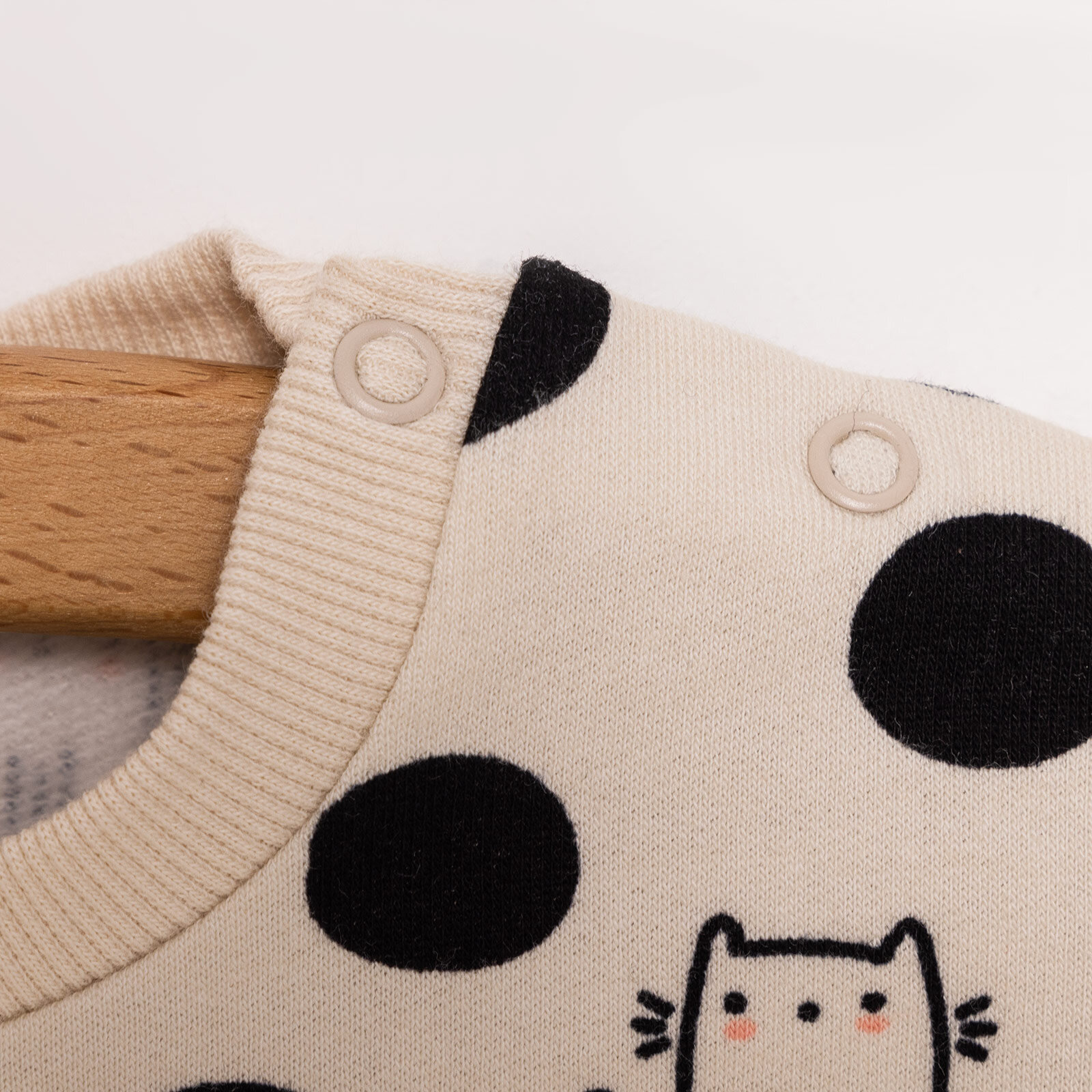 Basic Az Şardonlu Kedi Desenli Puantiyeli Sweatshirt Kız Bebek Bisiklet Yaka Uzun Kol Basic Az Şardonlu Kedi Desenli Puantiyeli Sweatshirt Kız Bebek Bisiklet Yaka Uzun Kol