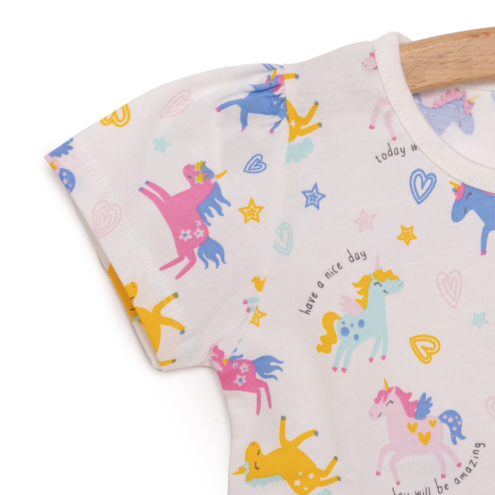 Basic Kız Kalpli Unicorn Desenli T-Shirt Kız Bebek