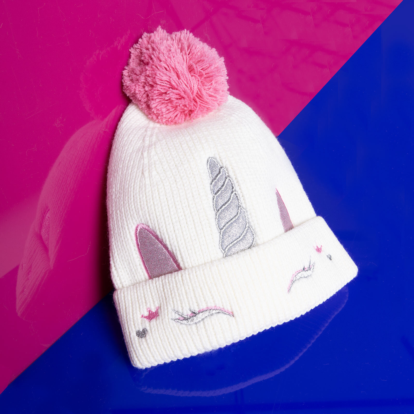 Kız Bebek Bere Kız Bebek Bere