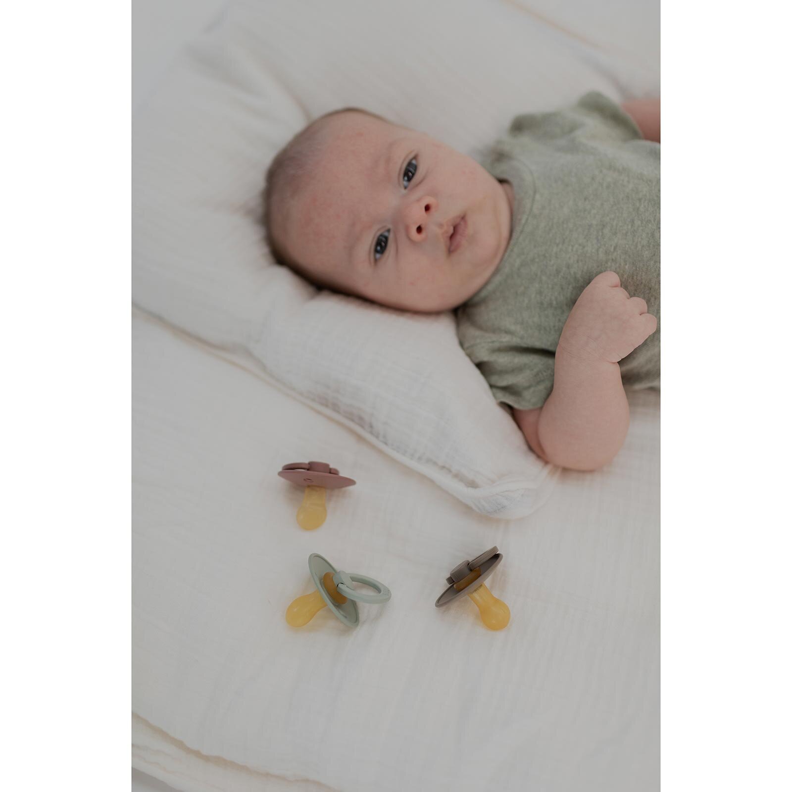 Bibs Colour Anatomik Damaklı Emzik-Sage-6+ Ay Bibs Colour Anatomik Damaklı Emzik-Sage-6+ Ay