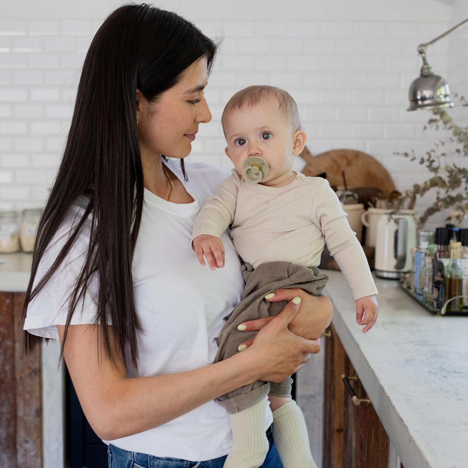 Bibs Colour Kauçuk Emzik-Sage-0-6 Ay