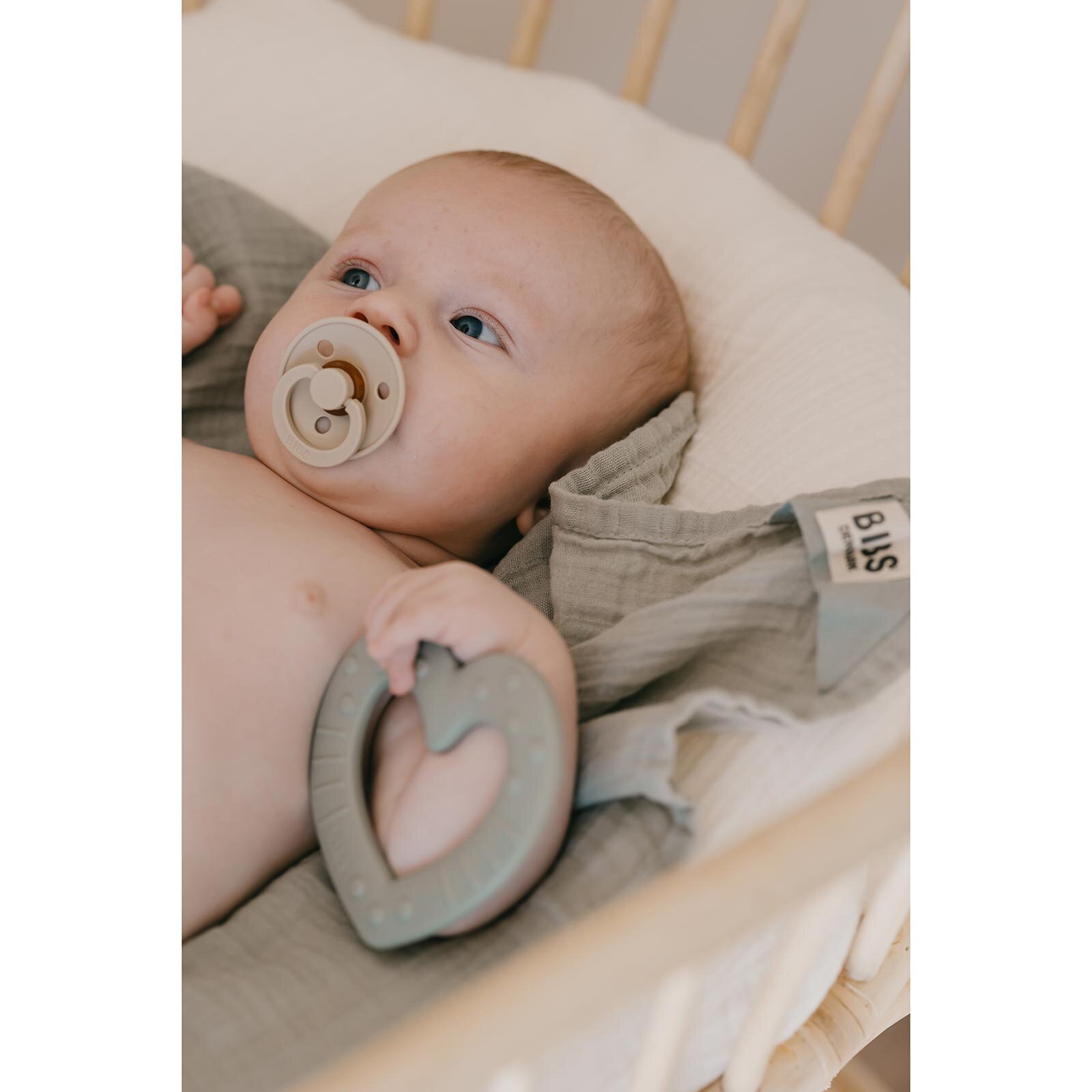 Bibs Colour Kauçuk Emzik-Vanilla-0-6 Ay