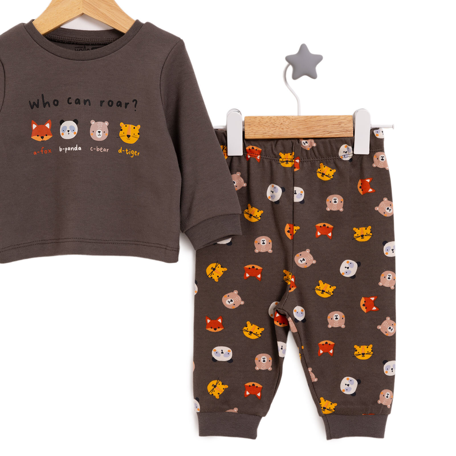 Erkek Bebek Pijama Takım İnterlok Hayvan Desen Bisiklet Yaka Uzun Kol Haki Erkek Bebek Pijama Takım İnterlok Hayvan Desen Bisiklet Yaka Uzun Kol Haki