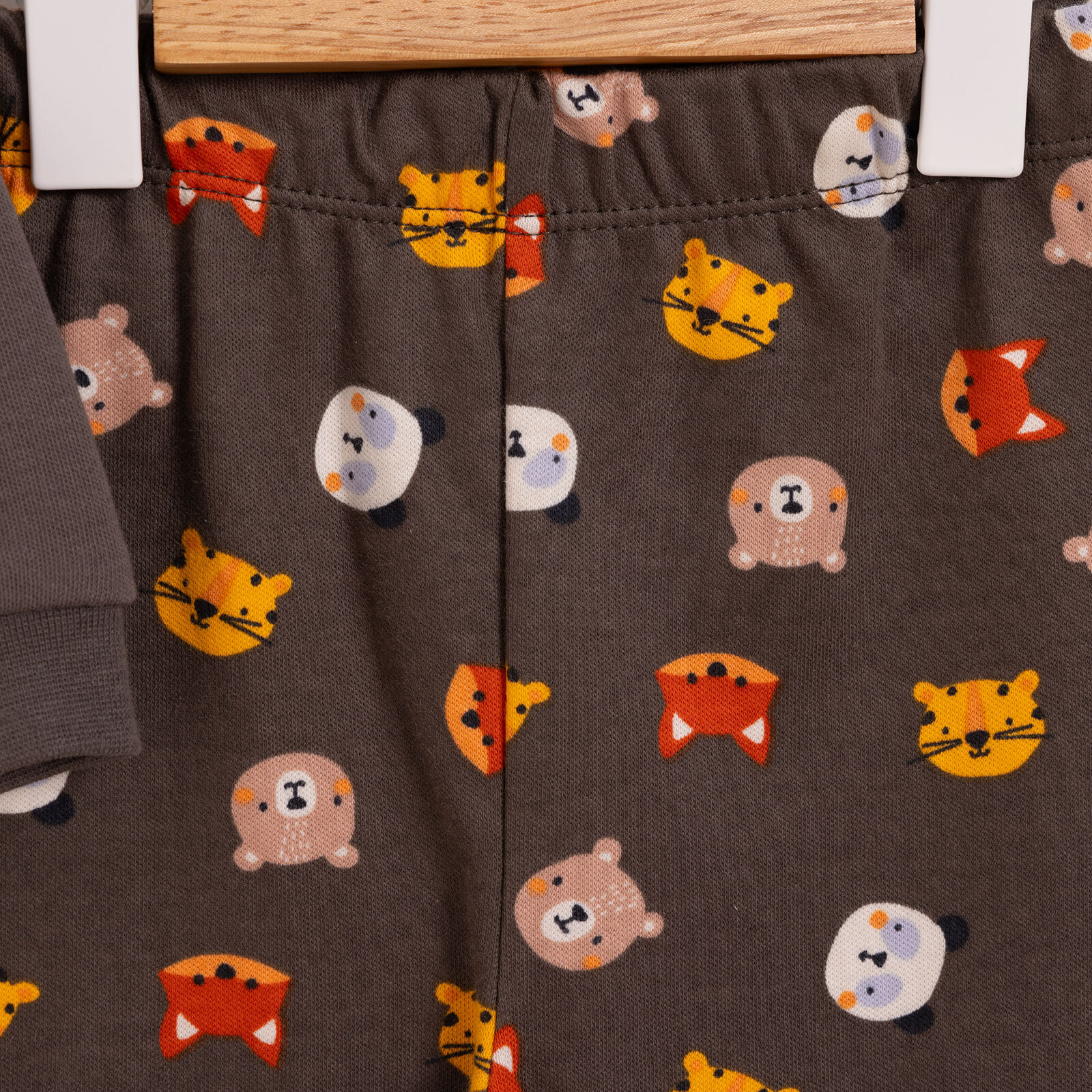 Erkek Bebek Pijama Takım İnterlok Hayvan Desen Bisiklet Yaka Uzun Kol Haki Erkek Bebek Pijama Takım İnterlok Hayvan Desen Bisiklet Yaka Uzun Kol Haki