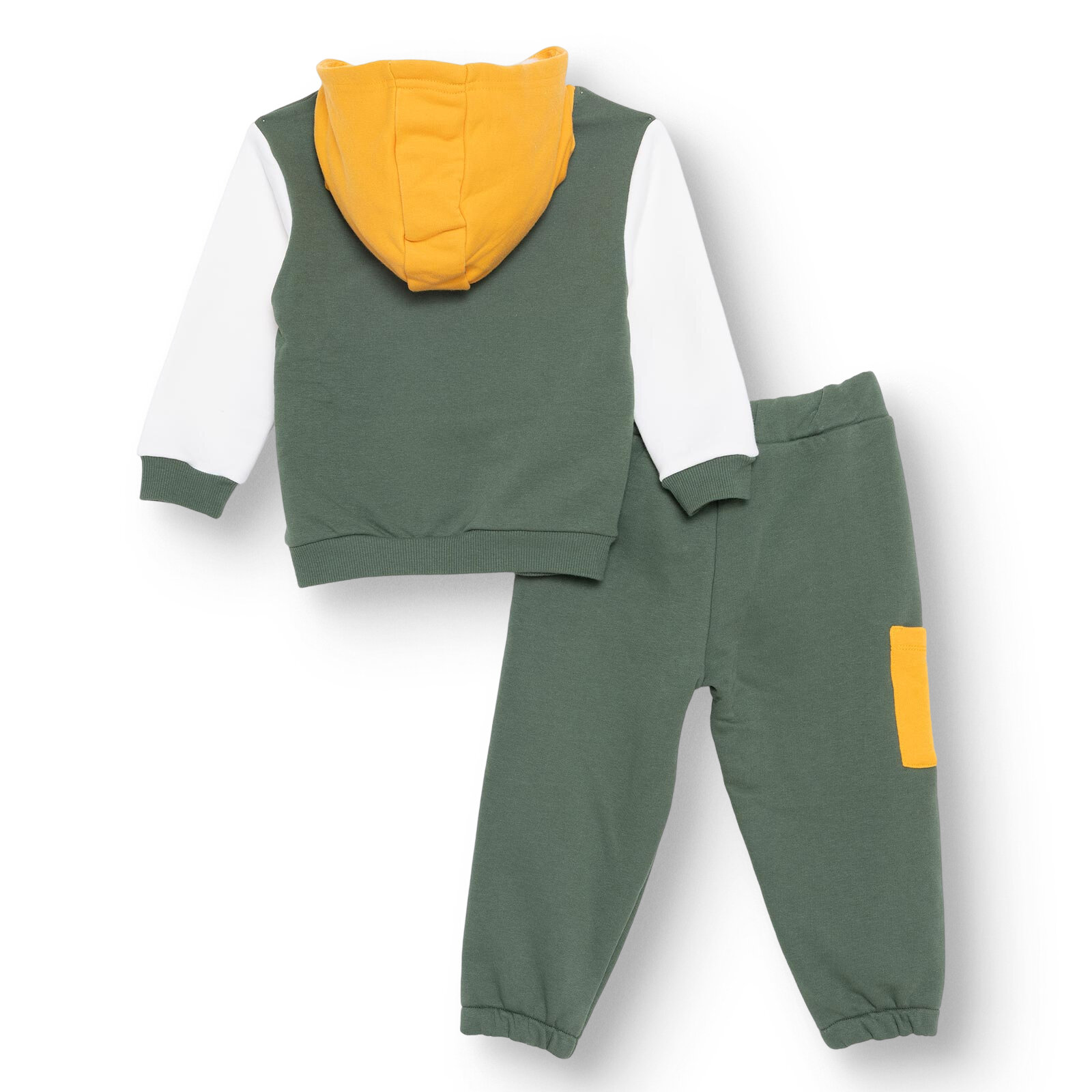 , Camp Life, Eşofman Takımı