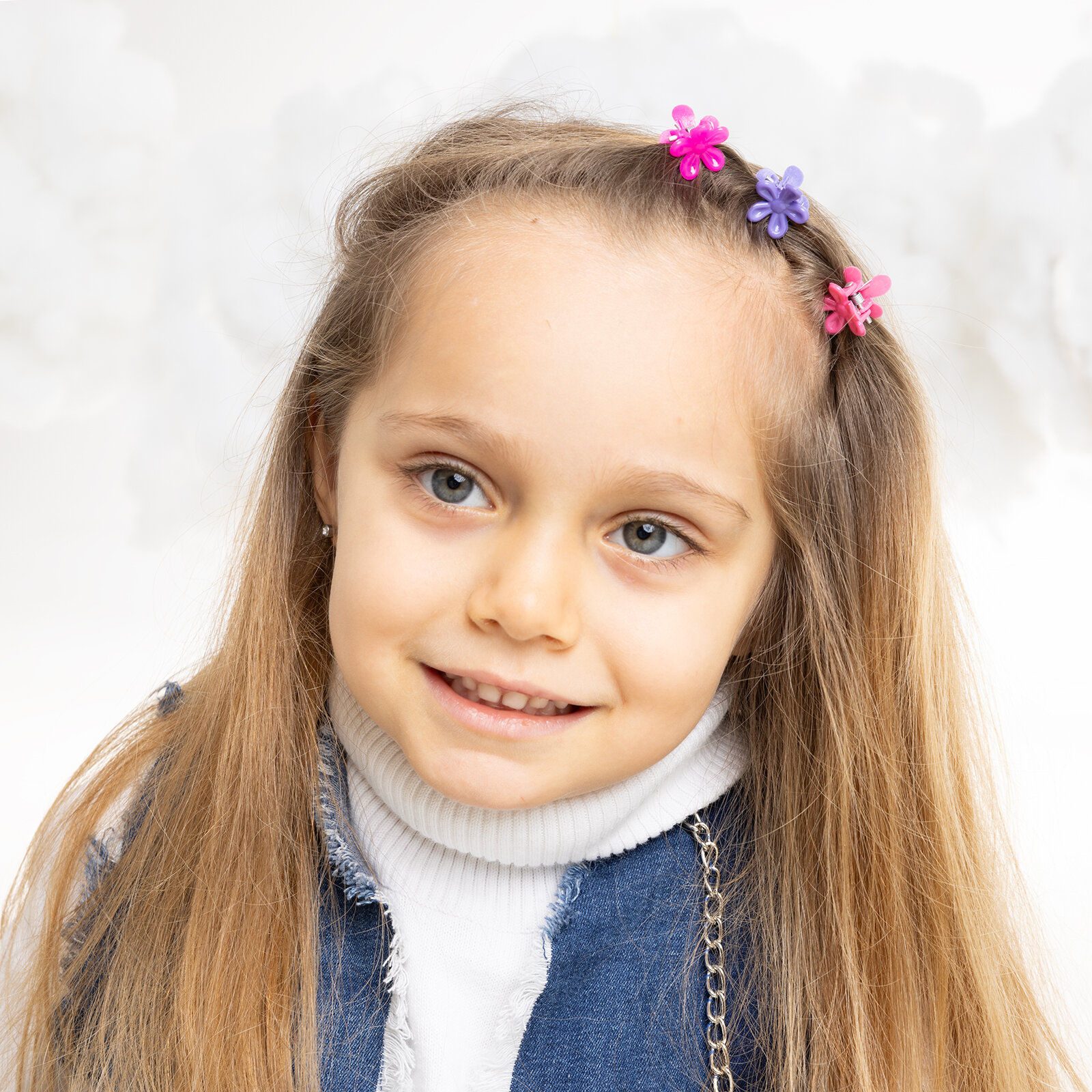 Çiçek Kıskaçlı Toka Kız Bebek