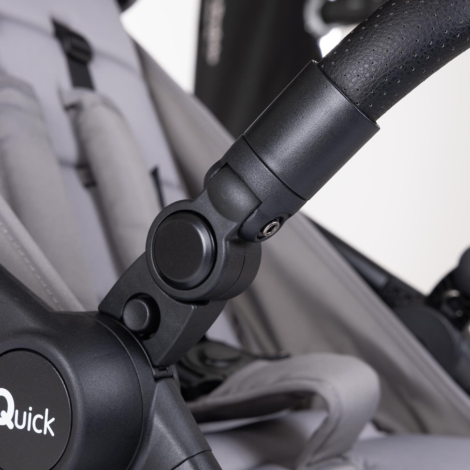 Quick Kolay Katlanır Bebek Arabası Quick Kolay Katlanır Bebek Arabası