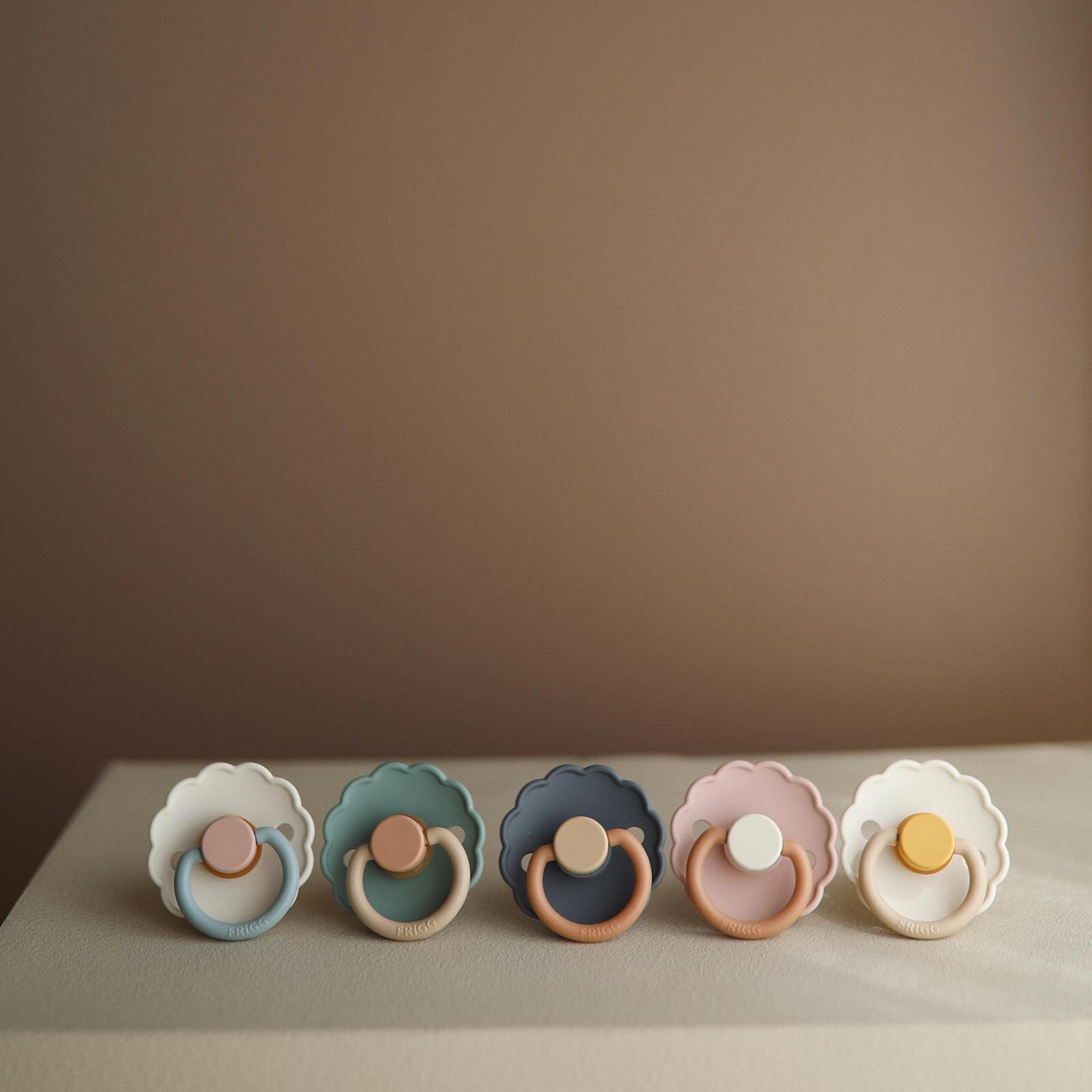 Daisy Kauçuk Emzik Cotton Candy 6-18 Ay Daisy Kauçuk Emzik Cotton Candy 6-18 Ay