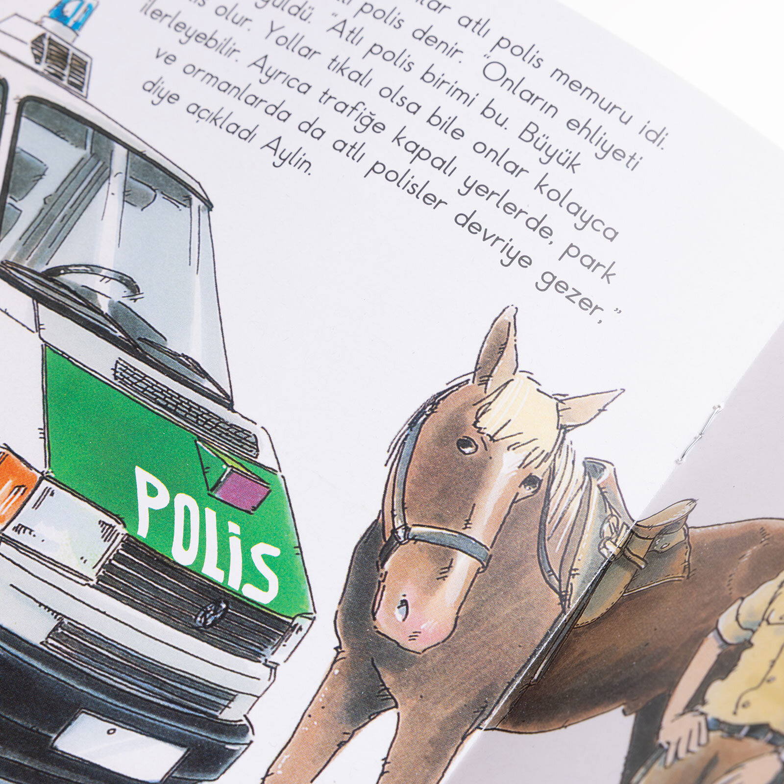 Dünyayı Öğreniyorum – Arkadaşım Motosikletli Polis Dünyayı Öğreniyorum – Arkadaşım Motosikletli Polis