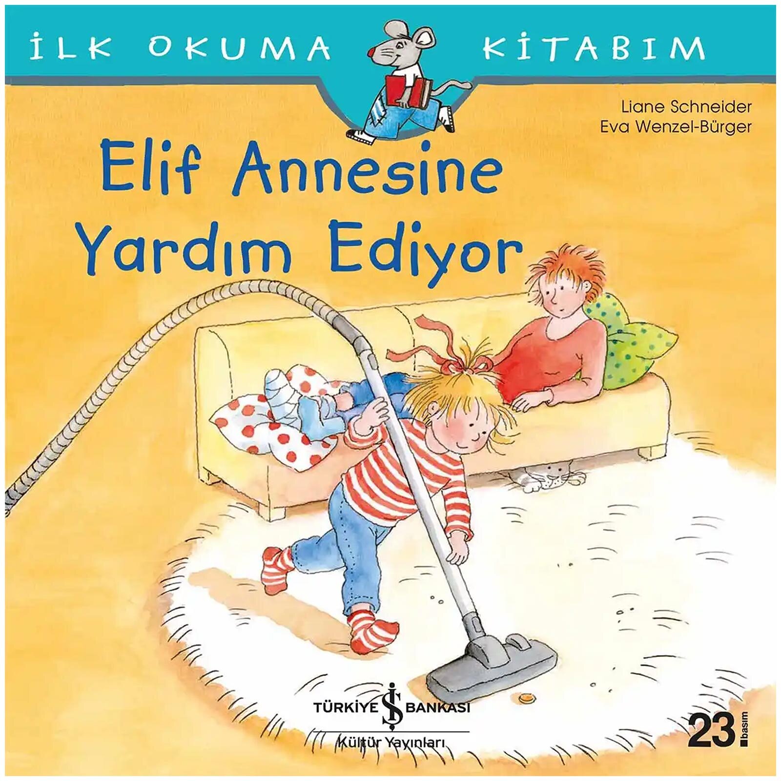 Elif Annesine Yardım Ediyor