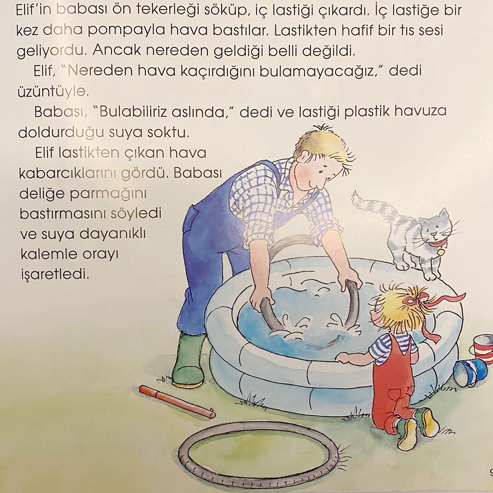 Elif Babasına Yardım Ediyor