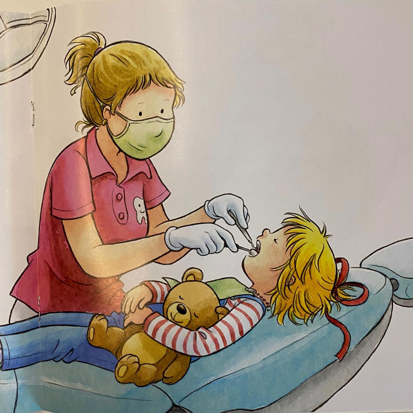 Elif Diş Bakımını Öğreniyor Elif Diş Bakımını Öğreniyor