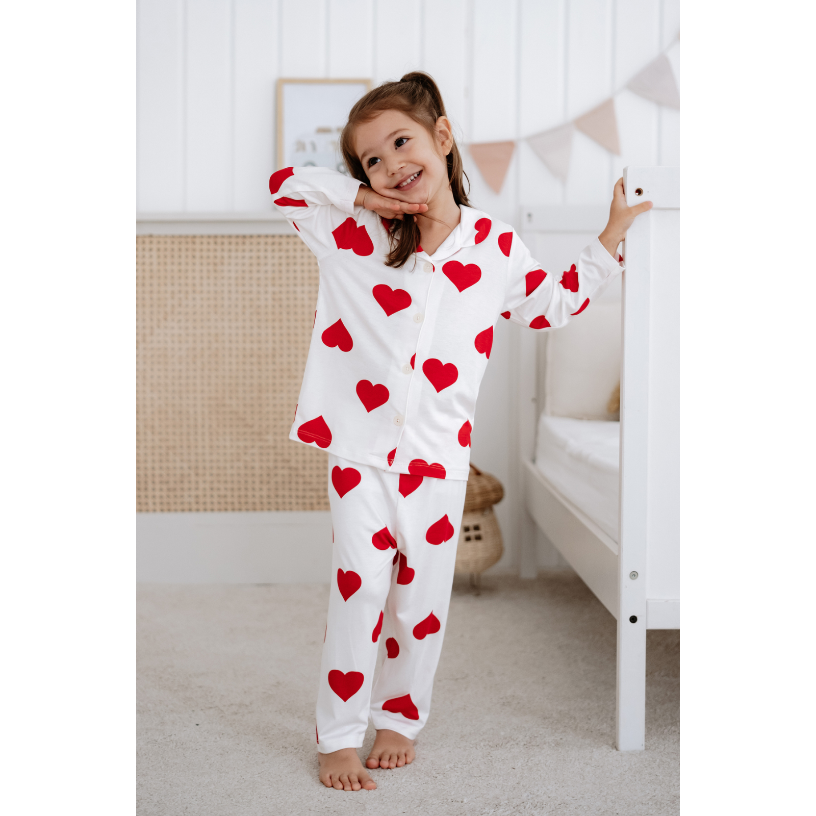 Önden Düğmeli Bambu Kalpli Çocuk Pijama Takımı