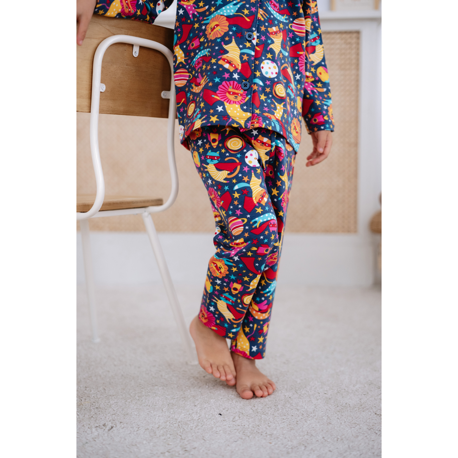 Önden Düğmeli Çocuk Pijama Takımı Uzay Desenli