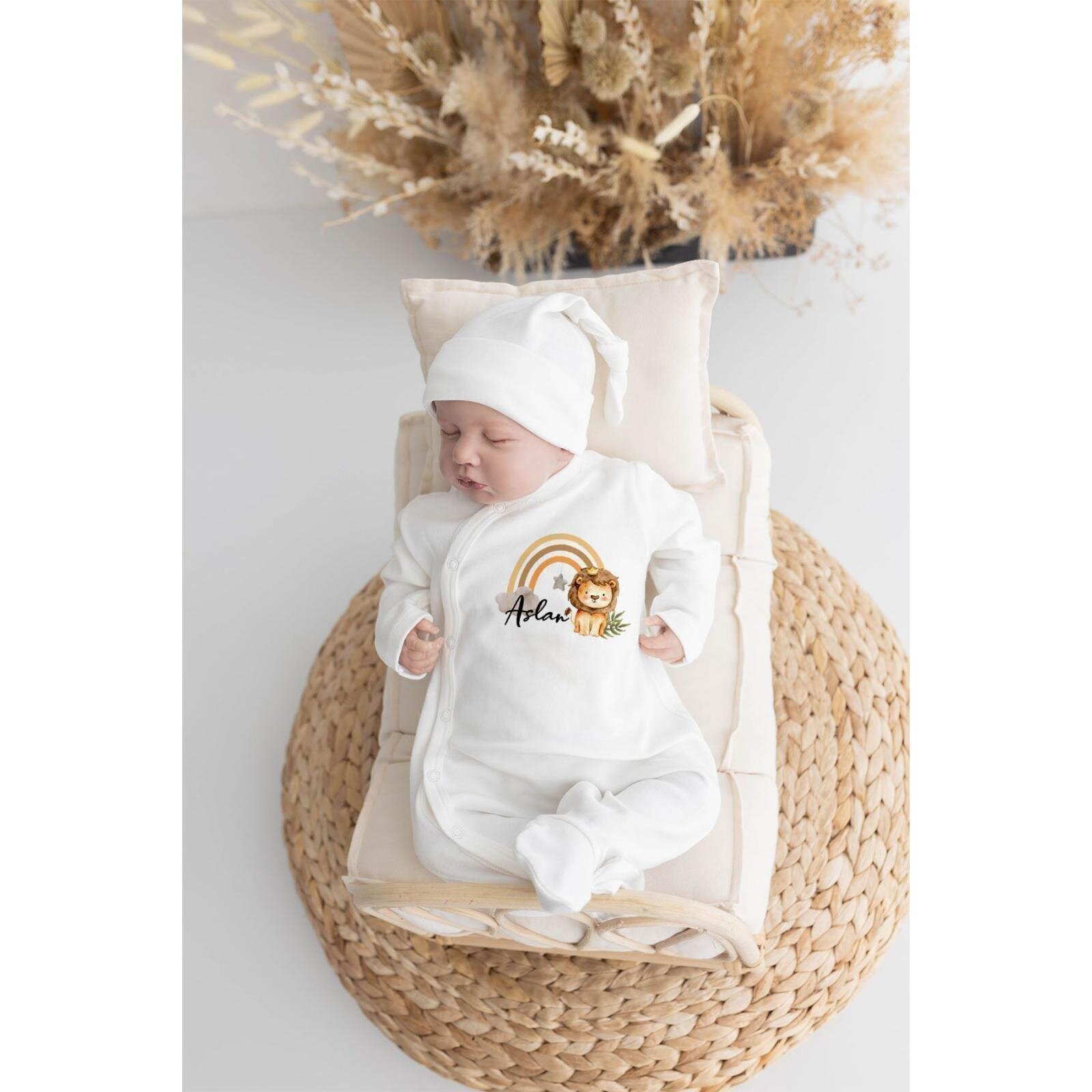 %100 Organik İsme Özel 10'lu Hastane Çıkışı - Özel Hediye Paketli - Aslan Desenli (Lütfen Ürün Özellikleri Kısmını Okuyunuz) %100 Organik İsme Özel 10'lu Hastane Çıkışı - Özel Hediye Paketli - Aslan Desenli (Lütfen Ürün Özellikleri Kısmını Okuyunuz)