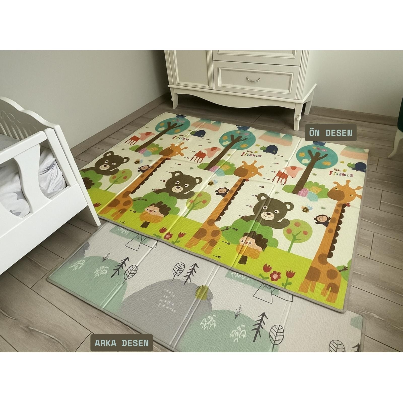 Katlanabilir Çift Taraflı Oyun Matı - Çantalı, Kaymaz, Su Geçirmez, Zürafa, Ayı & Fil Desenli Katlanabilir Çift Taraflı Oyun Matı - Çantalı, Kaymaz, Su Geçirmez, Zürafa, Ayı & Fil Desenli