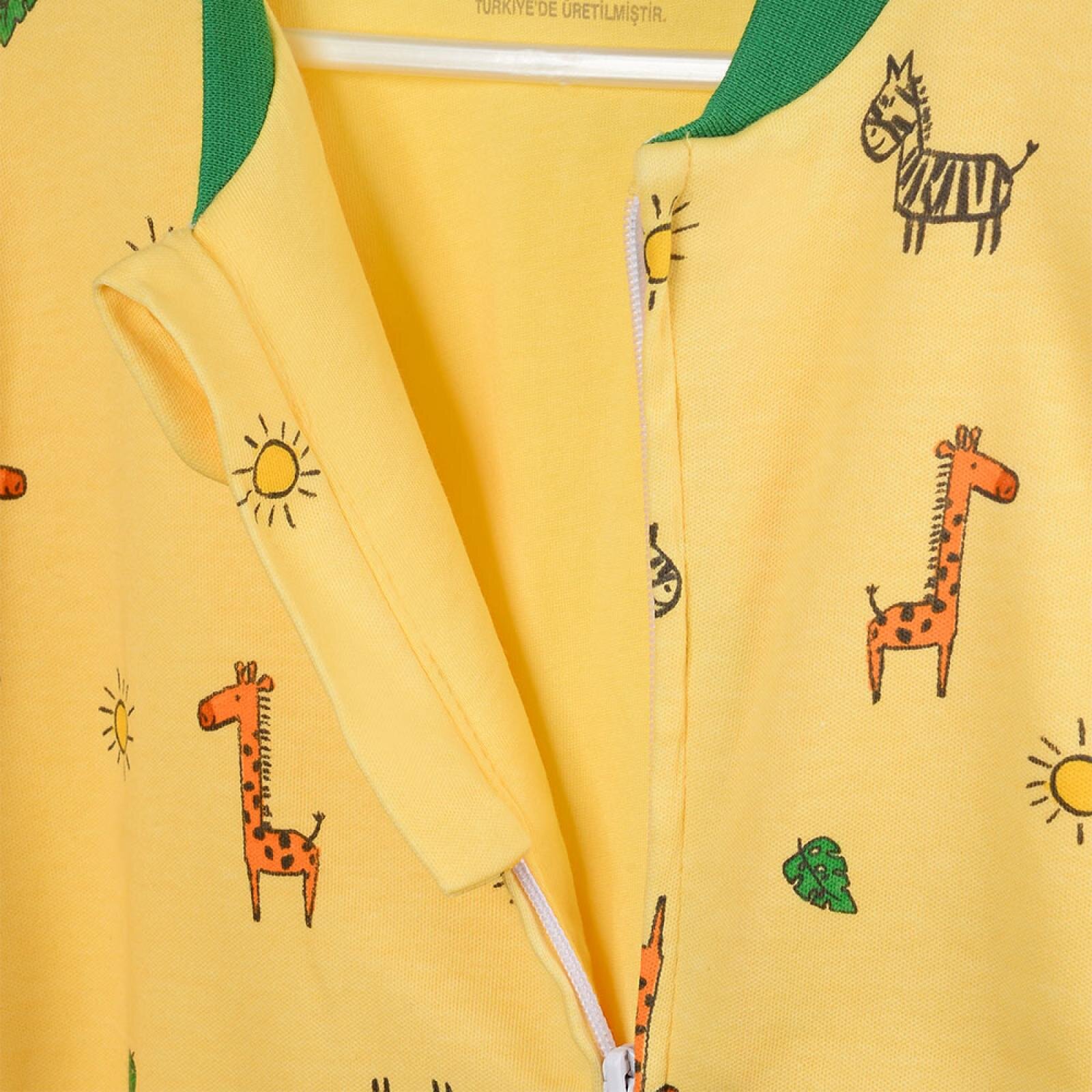 Zürafa Desen Uyku Tulumu Fermuarlı 1TOG Bisiklet Yaka Ribanalı Paça Uzun Kol Zürafa Desen Uyku Tulumu Fermuarlı 1TOG Bisiklet Yaka Ribanalı Paça Uzun Kol