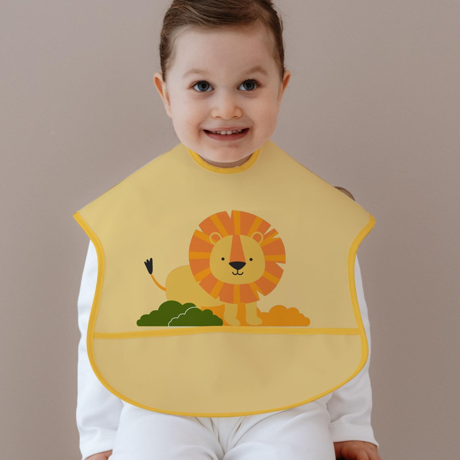 Sıvı Geçirmez Yarım Kollu Mama Önlüğü Aslan Desen Sıvı Geçirmez Yarım Kollu Mama Önlüğü Aslan Desen