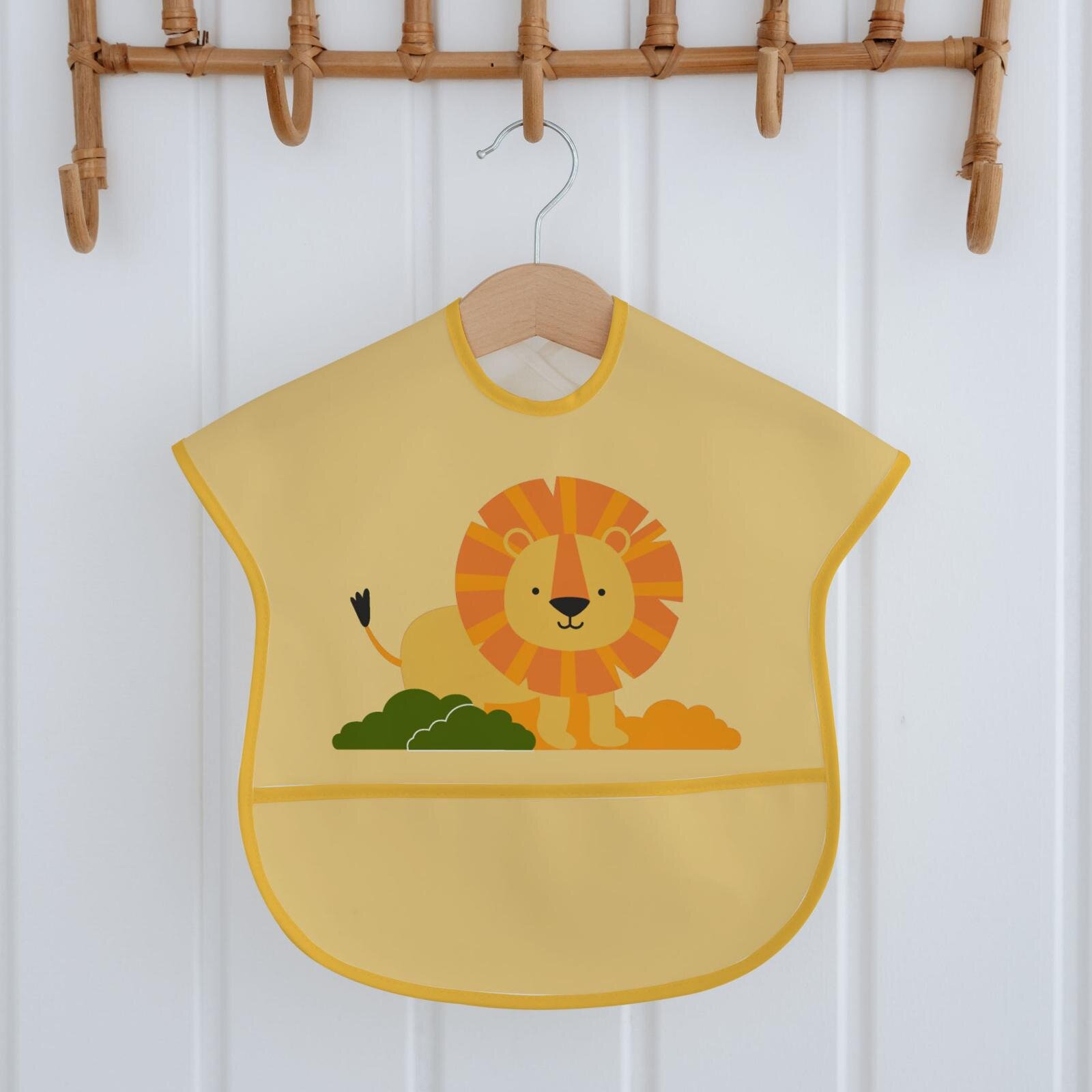 Sıvı Geçirmez Yarım Kollu Mama Önlüğü Aslan Desen Sıvı Geçirmez Yarım Kollu Mama Önlüğü Aslan Desen