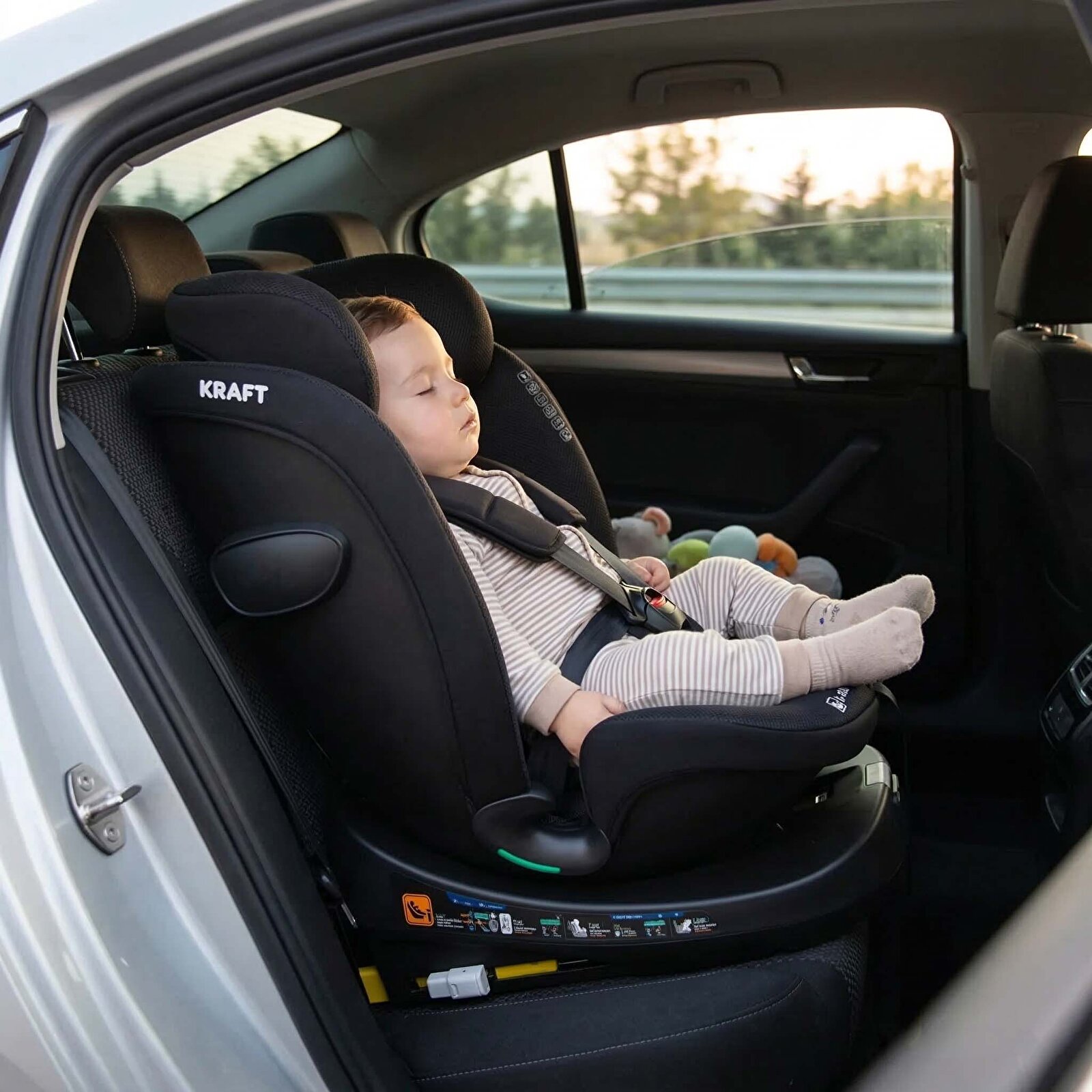 Ergo Fix I-Size 0-36 kg Oto Koltuğu Ergo Fix I-Size 0-36 kg Oto Koltuğu