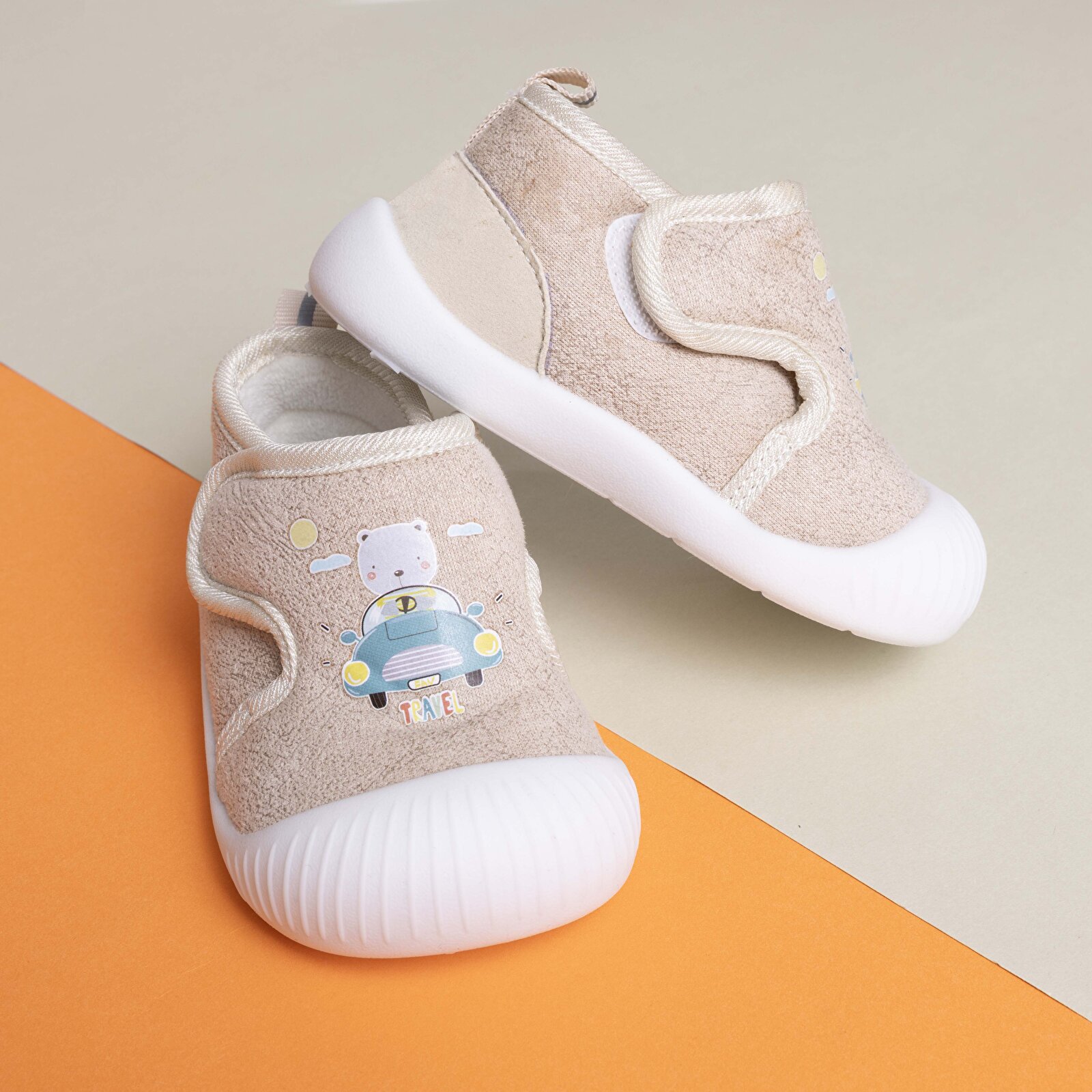 Erkek Bebek İlk Adım Cırtlı Ayakkabı Erkek Bebek İlk Adım Cırtlı Ayakkabı