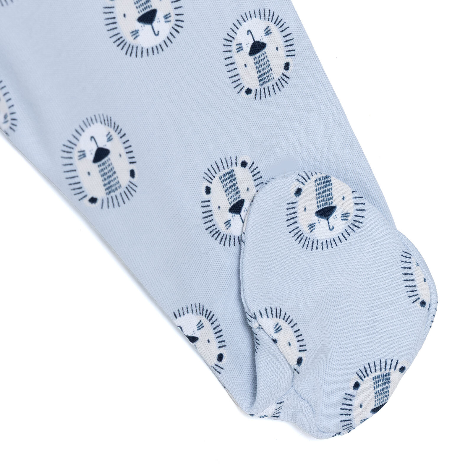 Erkek Bebek Yenidoğan Zıbın-Şapka-Patikli Alt İnterlok V Yaka Uzun Kol Patikli Paça Erkek Bebek Yenidoğan Zıbın-Şapka-Patikli Alt İnterlok V Yaka Uzun Kol Patikli Paça