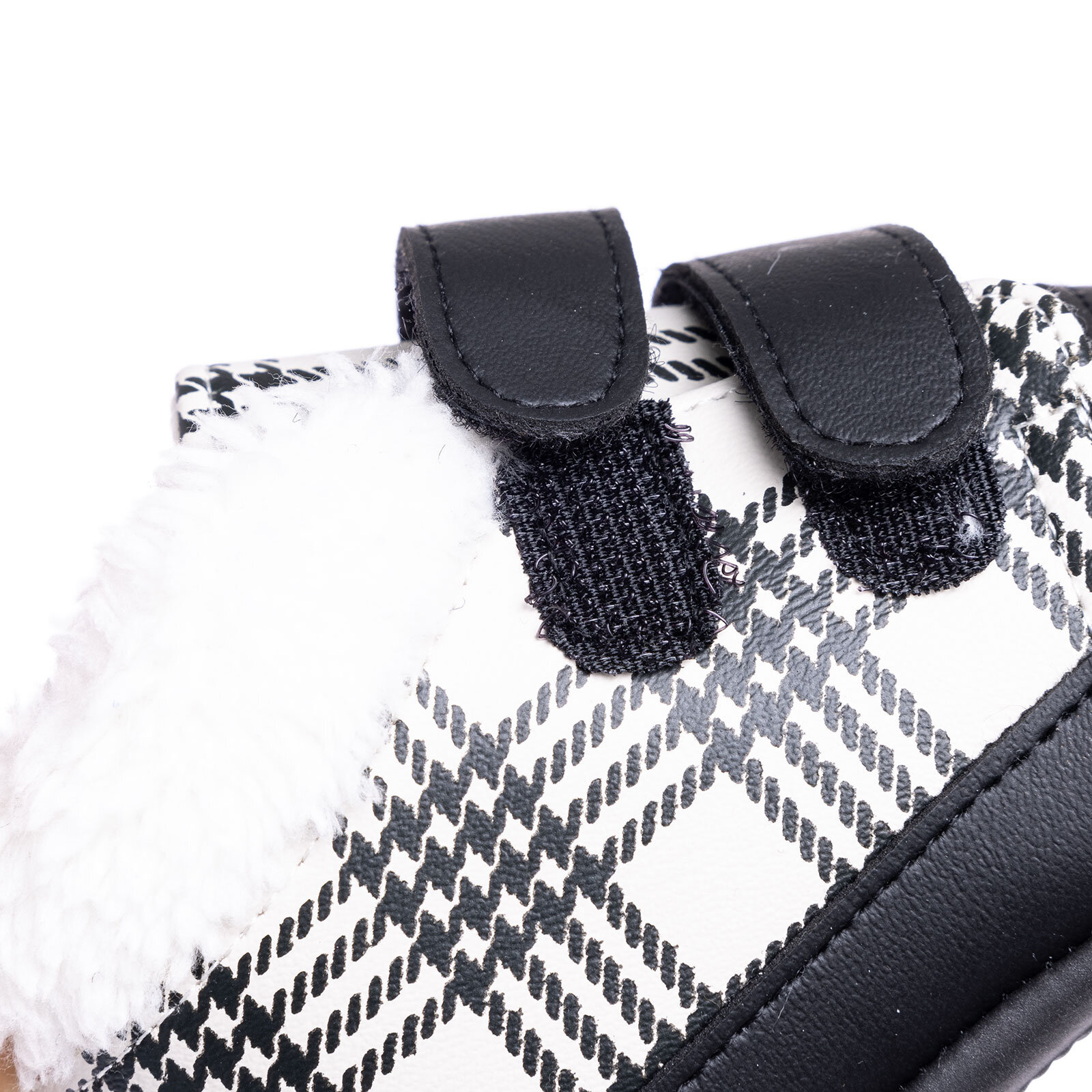 Erkek Yürüme Öncesi Erkek Bebek