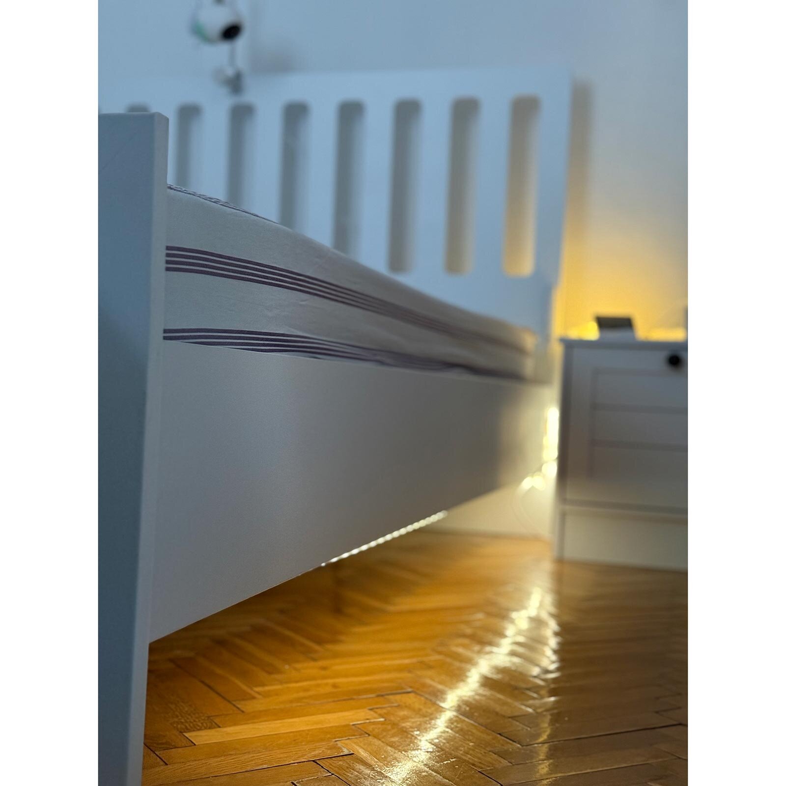 Hareket Sensörlü Led Gece Lambası Hareket Sensörlü Led Gece Lambası