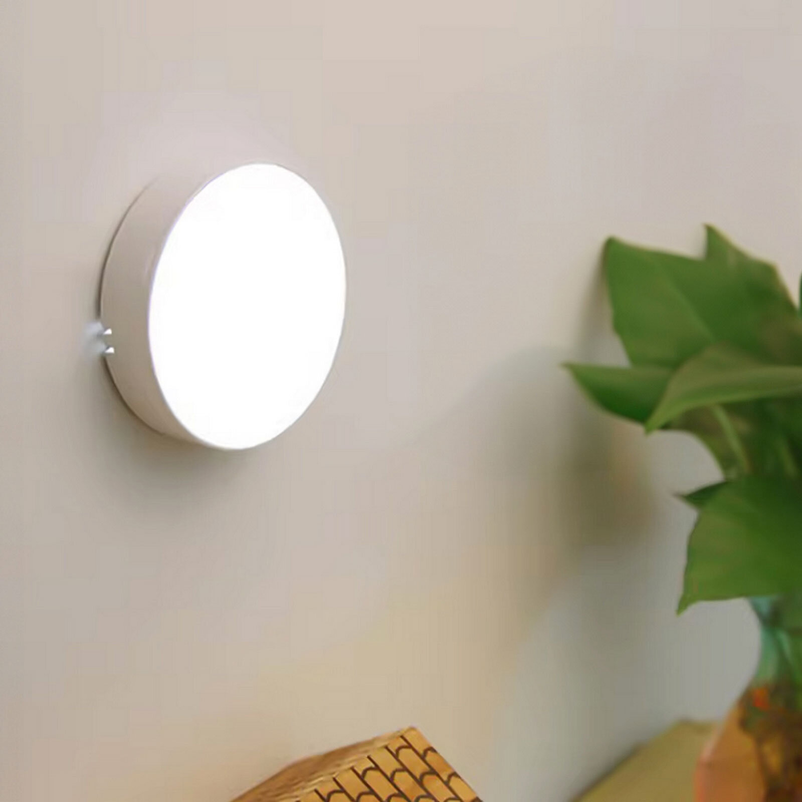 Hareket Sensörlü ve Taşınabilir Led Gece Lambası