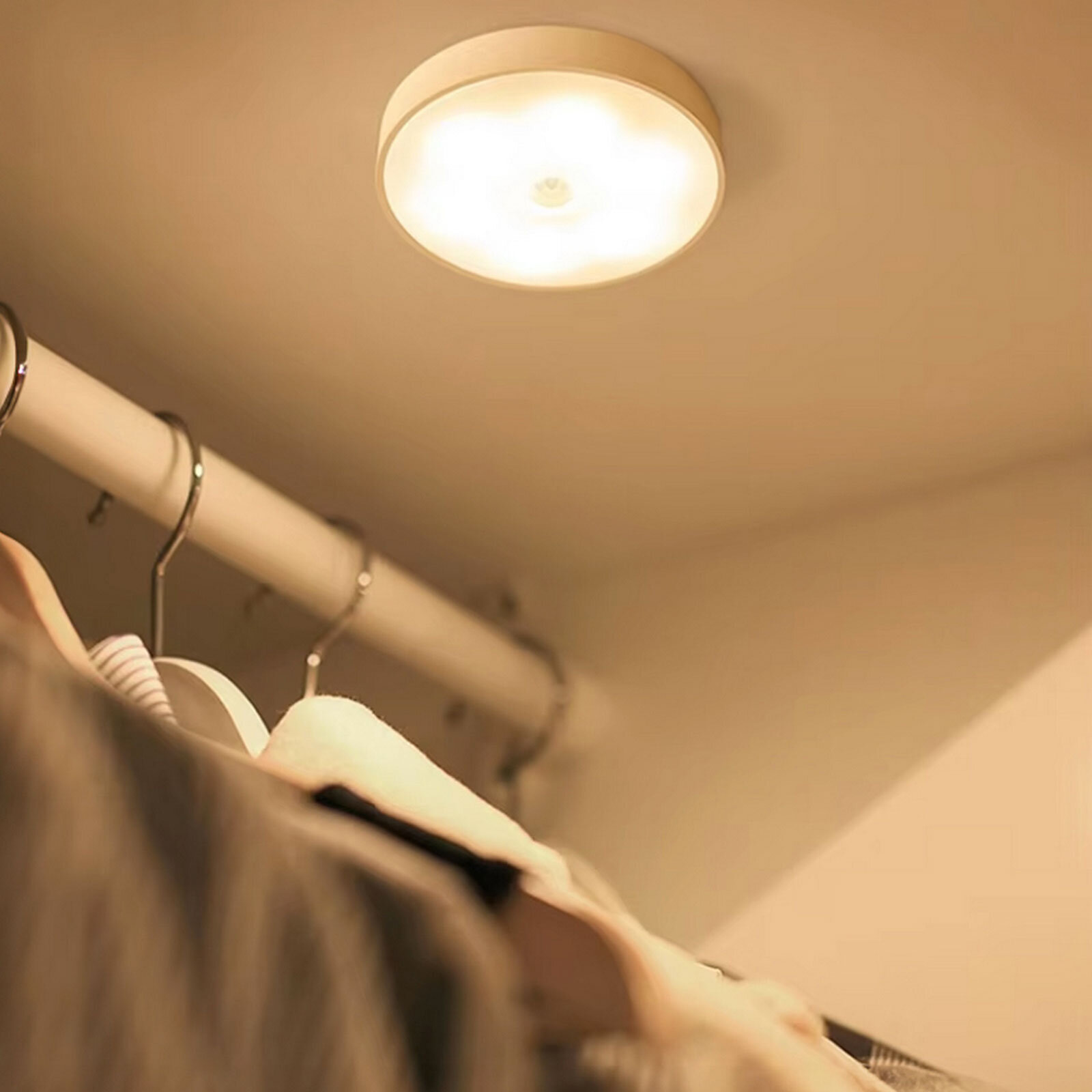 Hareket Sensörlü ve Taşınabilir Led Gece Lambası