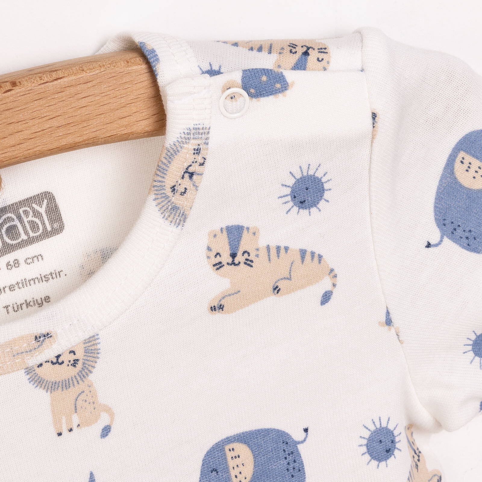 Hayvan Desenli Kısa Kol Body Hayvan Desenli Kısa Kol Body