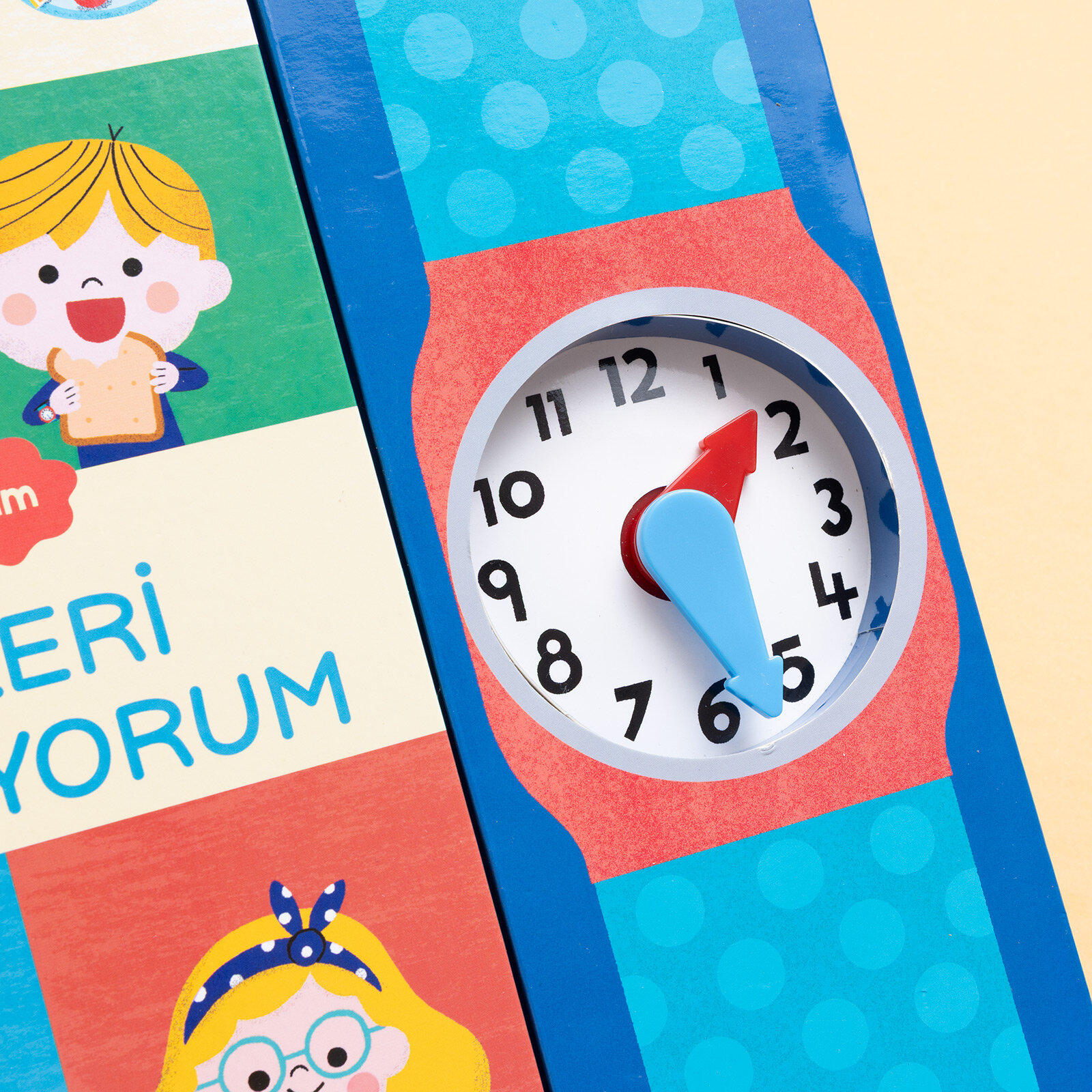 İlk Kitaplarım - Saatleri Öğreniyorum