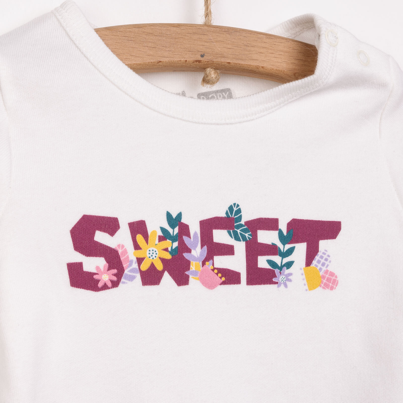 Kalp Baskılı Yenidoğan Kız Body-Patikli Alt-Şapka Kız Bebek