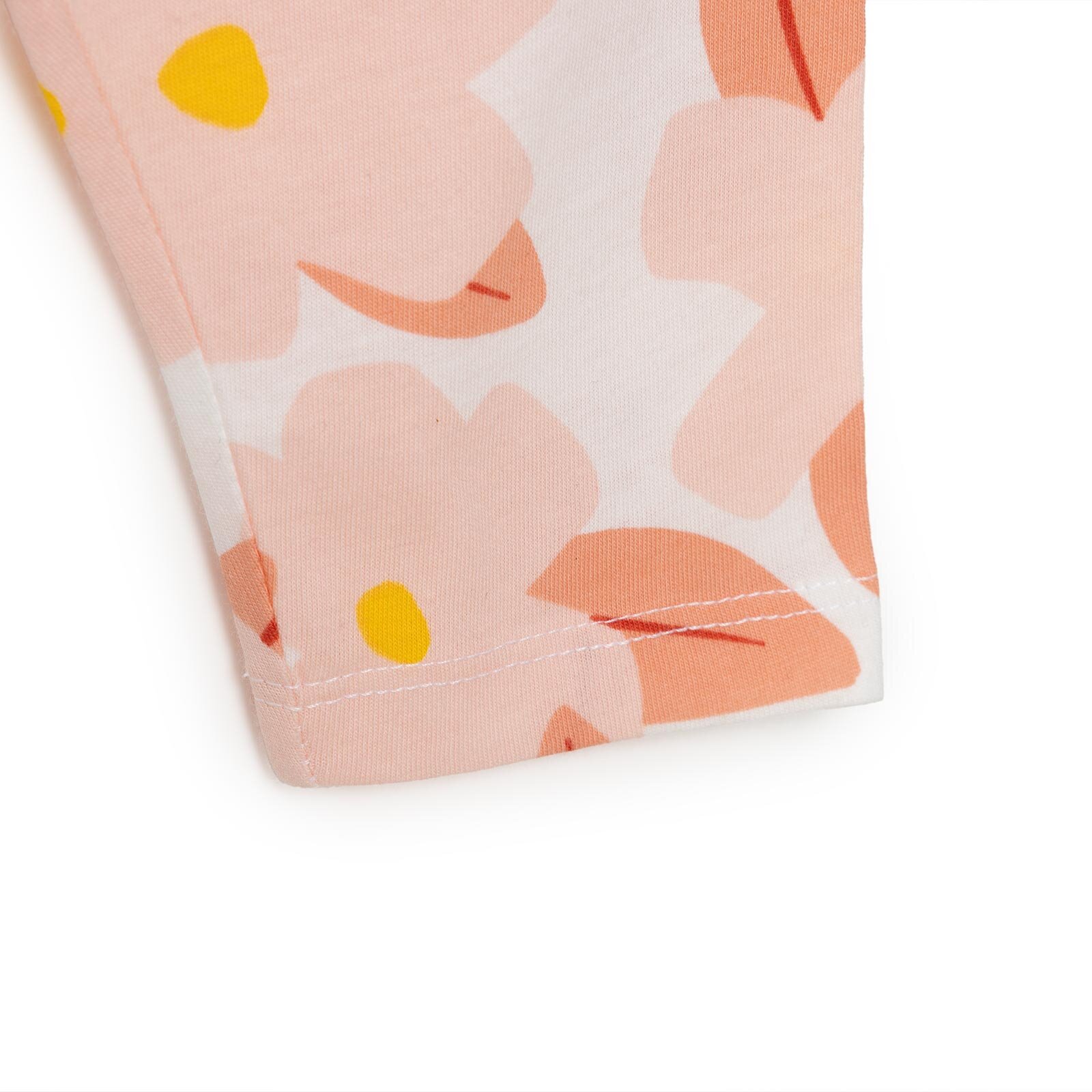 Kısa Kol Büyük Çiçek Desenli Bisiklet Yaka Pijama Takımı Kısa Kol Büyük Çiçek Desenli Bisiklet Yaka Pijama Takımı