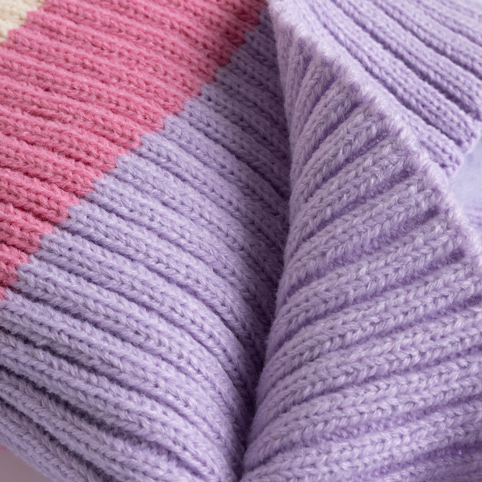 Kız Bebek Bere Kız Bebek Bere