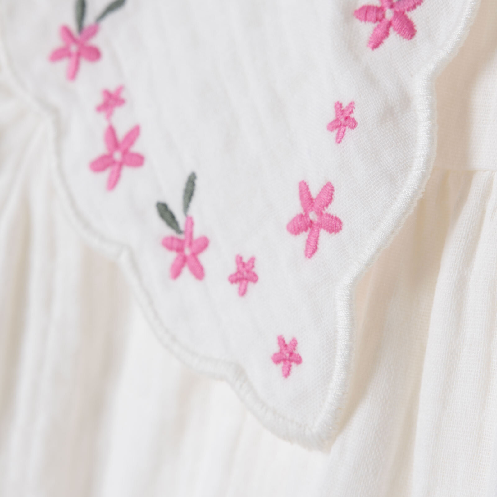 , Flower Garden, Elbise