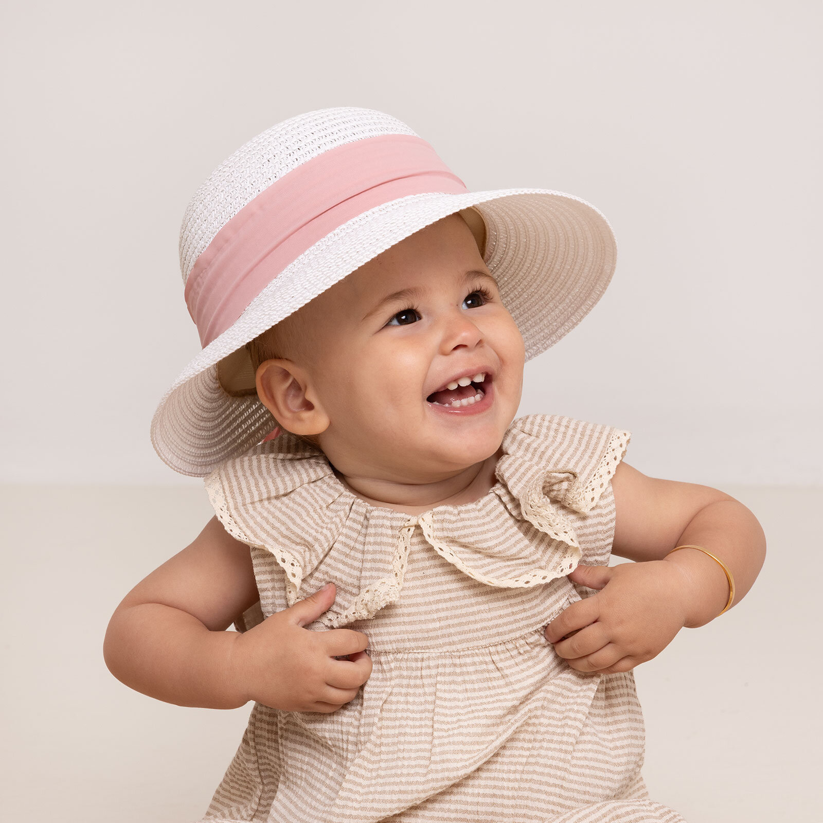 Kız Bebek Kep Model Kurdeleli Hasır Şapka Kız Bebek Kep Model Kurdeleli Hasır Şapka