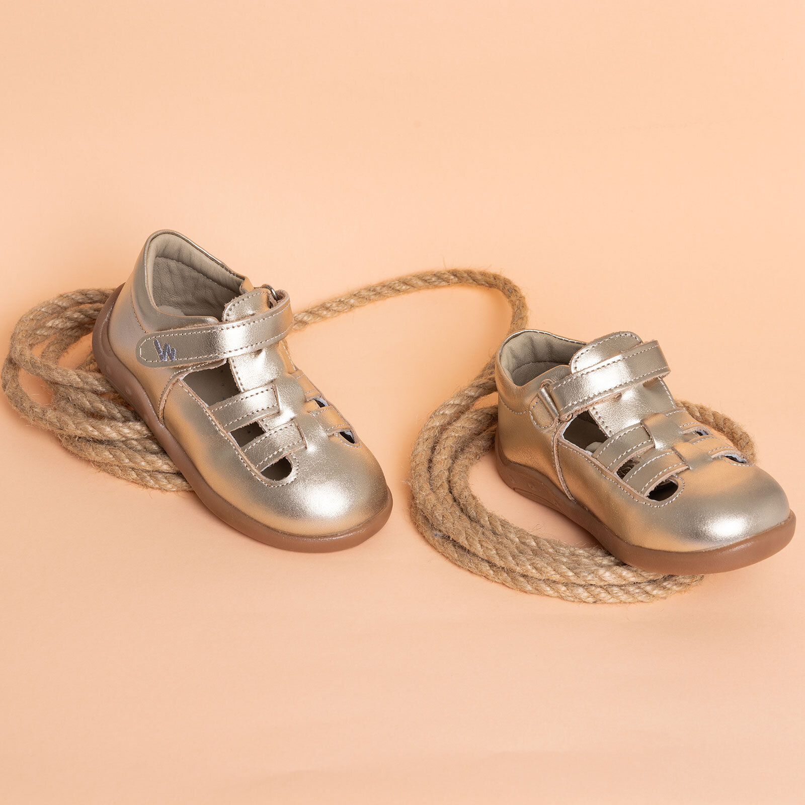 Kız Bebek Sandalet Deri Cırt Cırtlı