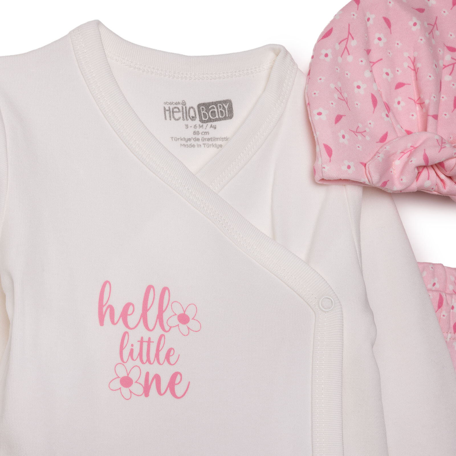 Kız Bebek Yenidoğan Zıbın-Şapka-Patikli Alt İnterlok V Yaka Uzun Kol Patikli Paça Kız Bebek Yenidoğan Zıbın-Şapka-Patikli Alt İnterlok V Yaka Uzun Kol Patikli Paça