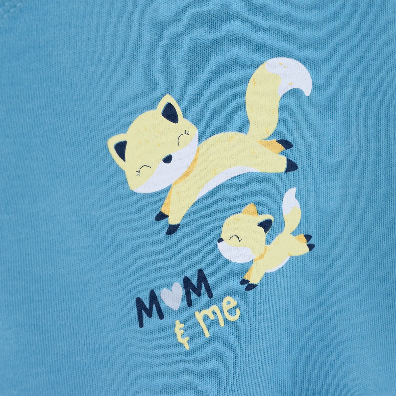 Kız Bebek Yenidoğan Zıbın-Şapka-Patikli Alt V Yaka Patikli Paça Kız Bebek Yenidoğan Zıbın-Şapka-Patikli Alt V Yaka Patikli Paça