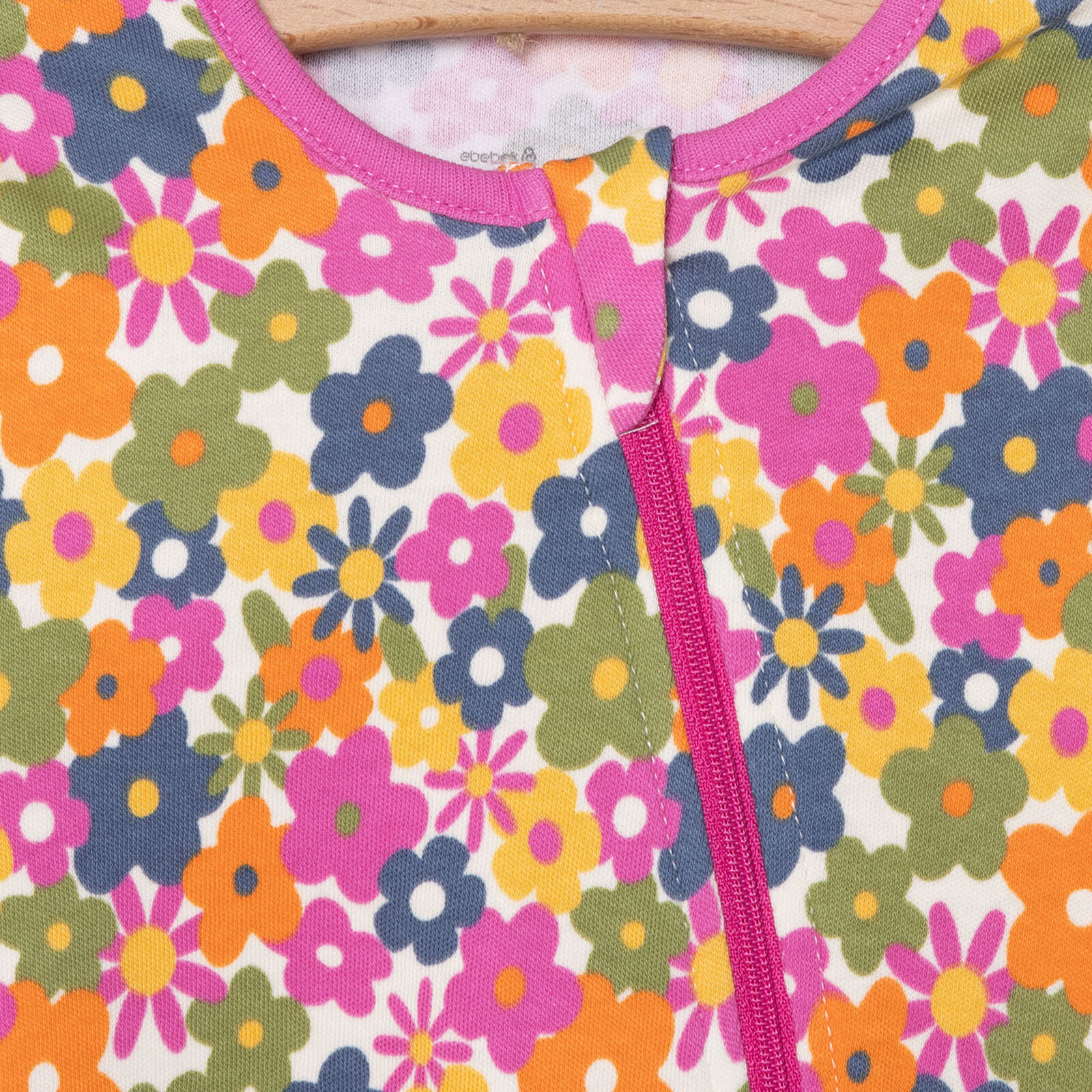 Kız Çiçek Desenli Uzun Kol Fermuarlı Patiksiz Tulum Kız Çiçek Desenli Uzun Kol Fermuarlı Patiksiz Tulum