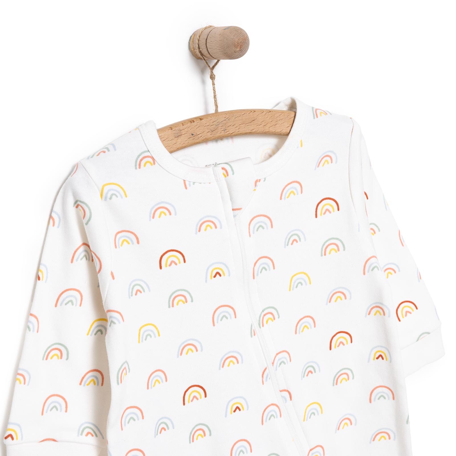 Kız Gökkuşağı Desenli  Fermuarlı Patiksiz Tulum Kız Bebek